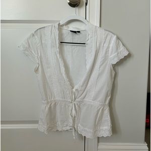 thrifted Sonoma tie top